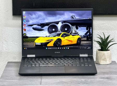 HP Omen 15-cn1842no 1